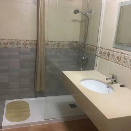 60 El Sultan, 20 Pedroy Guy Vandaele 別荘 コラレホ