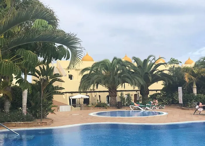 60 El Sultan, 20 Pedroy Guy Vandaele 펜션 *